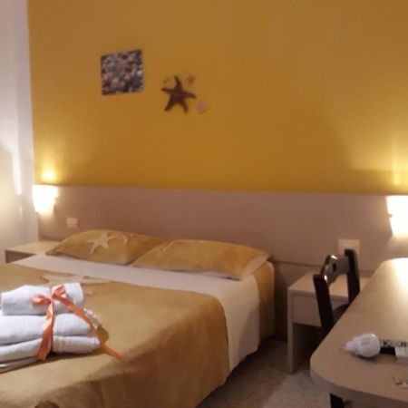 Porto Di Mare Bed & Breakfast Praia a Mare Ngoại thất bức ảnh