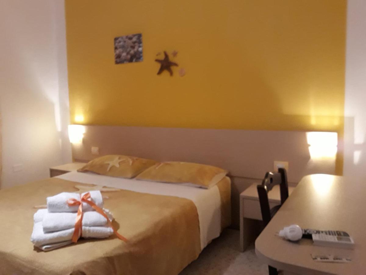Porto Di Mare Bed & Breakfast Praia a Mare Ngoại thất bức ảnh